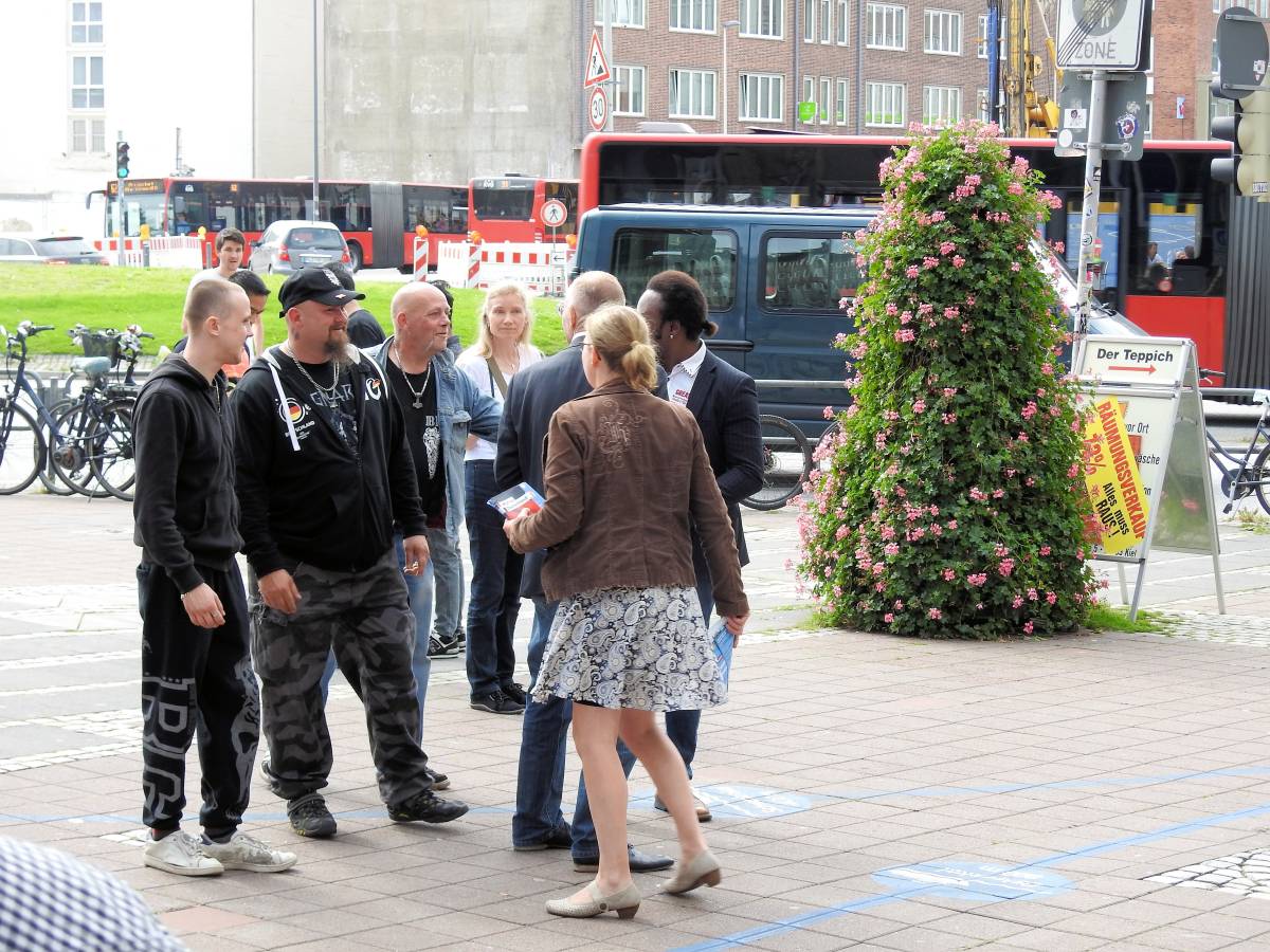 http://www.neu.antifa-kiel.org/wp-content/uploads/import/Bollstein/afd-bollstein-2.jpg