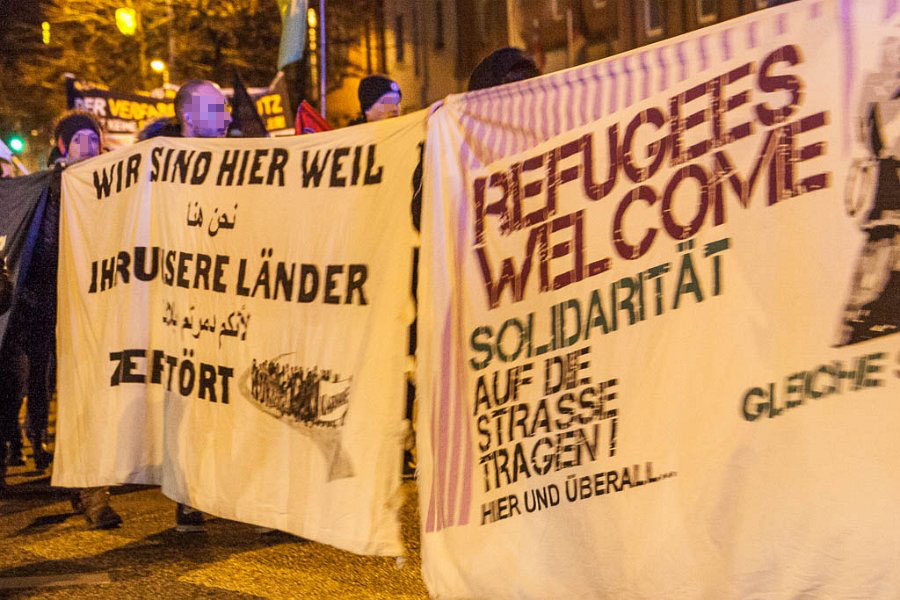 http://www.neu.antifa-kiel.org/wp-content/uploads/import/pics/turnleftsmashright/ust-9688.jpg